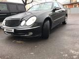 Mercedes-Benz E 320 2003 годаүшін8 200 000 тг. в Макинск – фото 4