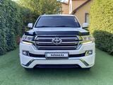 Toyota Land Cruiser 2017 года за 29 450 000 тг. в Атырау