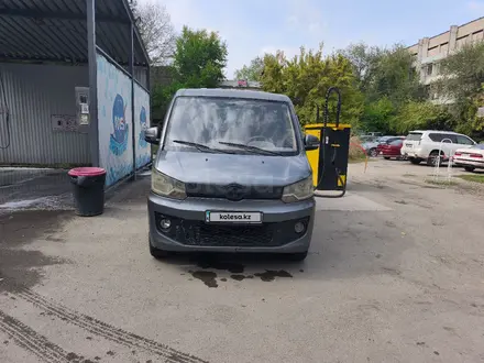 FAW V80 2014 года за 2 400 000 тг. в Алматы