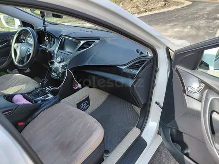 Hyundai Grandeur 2011 года за 8 200 000 тг. в Кентау
