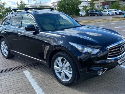 Infiniti QX70 2014 года за 14 700 000 тг. в Астана – фото 9