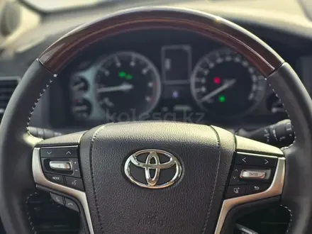 Toyota Land Cruiser 2016 года за 39 700 000 тг. в Астана – фото 19