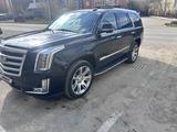 Cadillac Escalade 2018 года за 30 000 000 тг. в Астана