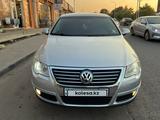 Volkswagen Passat 2006 годаүшін4 200 000 тг. в Алматы – фото 2