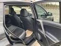 Toyota RAV4 2017 года за 8 999 999 тг. в Актобе – фото 11
