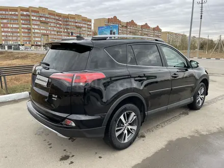 Toyota RAV4 2017 года за 8 999 999 тг. в Актобе – фото 7