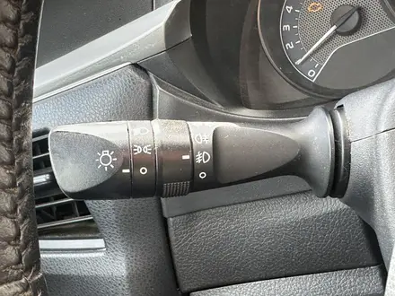 Toyota Corolla 2014 года за 7 690 000 тг. в Актобе – фото 15
