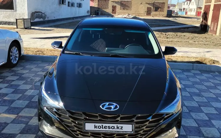 Hyundai Elantra 2021 года за 11 500 000 тг. в Атырау