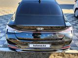 Hyundai Elantra 2021 года за 12 500 000 тг. в Атырау – фото 4