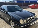 Mercedes-Benz E 320 2001 года за 3 500 000 тг. в Атырау – фото 5