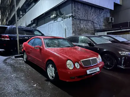 Mercedes-Benz CLK 320 2000 года за 4 400 000 тг. в Алматы – фото 3