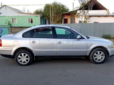 Volkswagen Passat 1999 года за 1 200 000 тг. в Шиели – фото 7