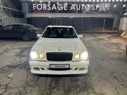 Mercedes-Benz E 280 1998 года за 4 000 000 тг. в Алматы