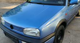 Volkswagen Golf 1992 годаүшін1 350 000 тг. в Астана – фото 3