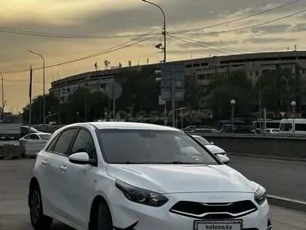 Kia Cee'd 2022 года за 7 600 000 тг. в Алматы – фото 2