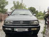 Volkswagen Vento 1992 годаfor900 000 тг. в Молодежное (Осакаровский р-н) – фото 3