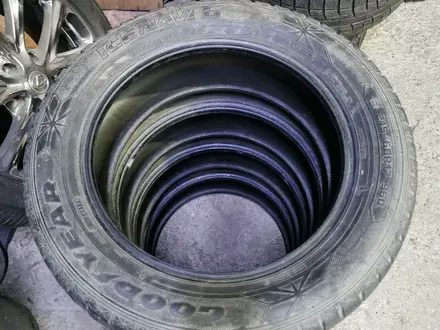 Резина 215/60 r17 Good Year за 50 000 тг. в Алматы – фото 3