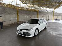 Toyota Camry 2019 года за 14 650 000 тг. в Шымкент