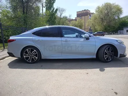 Toyota Camry 2024 года за 16 000 000 тг. в Уральск