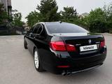 BMW 528 2013 года за 9 800 000 тг. в Алматы – фото 2