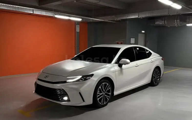 Toyota Camry 2024 года за 20 700 000 тг. в Алматы