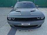 Dodge Challenger 2018 года за 10 000 000 тг. в Актау