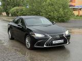 Lexus ES 250 2023 года за 25 000 000 тг. в Актобе – фото 3