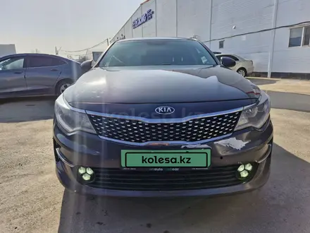 Kia K5 2017 года за 5 900 000 тг. в Алматы – фото 2