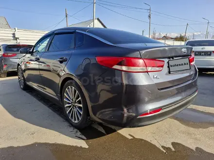 Kia K5 2017 года за 5 900 000 тг. в Алматы – фото 4