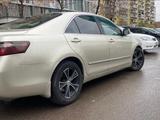 Toyota Camry 2006 годаүшін5 300 000 тг. в Алматы – фото 4