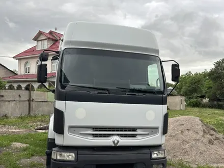 Renault  Premium 2005 года за 10 300 000 тг. в Алматы