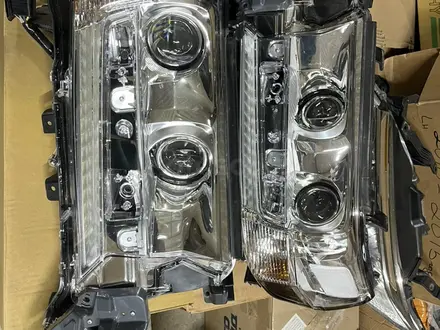Фары на Land Cruiser 200 за 11 222 тг. в Астана – фото 2