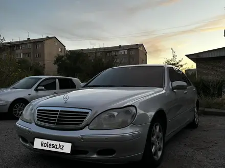 Mercedes-Benz S 320 2000 года за 4 500 000 тг. в Талдыкорган – фото 25