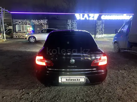 Skoda Superb 2010 года за 3 000 000 тг. в Астана – фото 5