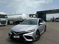 Toyota Camry 2019 года за 10 000 000 тг. в Актобе