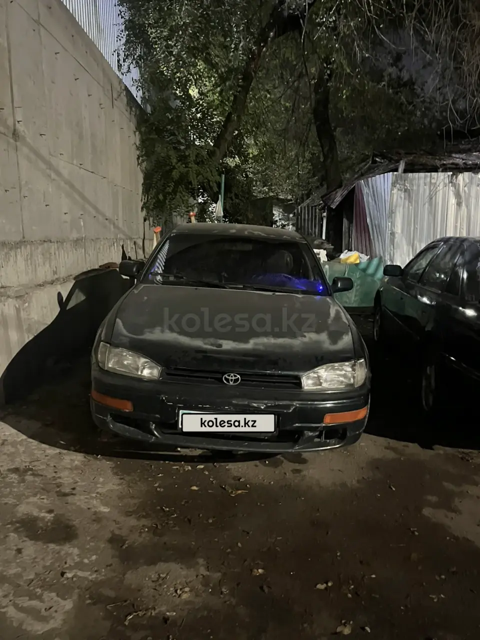 Toyota Camry, 1992
