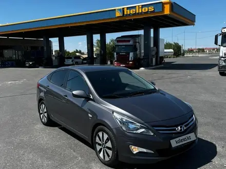 Hyundai Solaris 2015 года за 5 800 000 тг. в Шымкент – фото 3