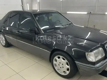 Mercedes-Benz E 280 1993 года за 3 500 000 тг. в Алматы – фото 4