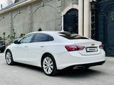 Chevrolet Malibu 2017 года за 7 900 000 тг. в Шымкент – фото 4