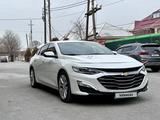 Chevrolet Malibu 2017 года за 9 700 000 тг. в Шымкент