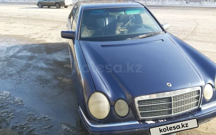 Mercedes-Benz E 230 1997 годаүшін1 700 000 тг. в Жезказган
