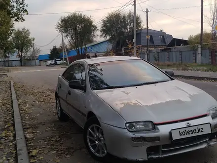 Mazda 323 1996 года за 850 000 тг. в Алматы – фото 3