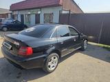 Audi A4 1999 года за 1 500 000 тг. в Алматы – фото 3