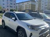 Toyota RAV4 2020 годаүшін17 000 000 тг. в Атырау