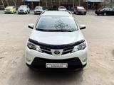 Toyota RAV4 2013 года за 10 600 000 тг. в Астана – фото 2