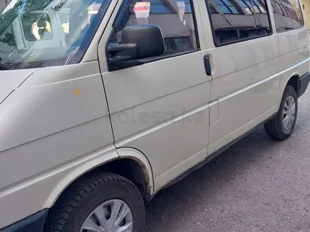 Volkswagen Multivan 1992 года за 2 300 000 тг. в Актобе – фото 2