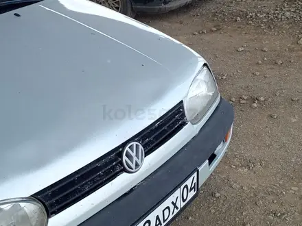 Volkswagen Golf 1992 года за 800 000 тг. в Актобе – фото 3