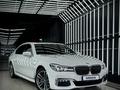 BMW 740 2018 года за 27 000 000 тг. в Астана – фото 2