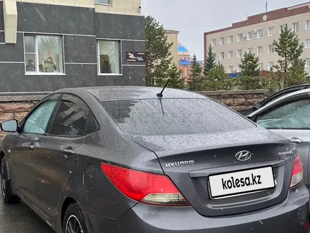 Hyundai Solaris 2011 года за 4 100 000 тг. в Кокшетау – фото 2