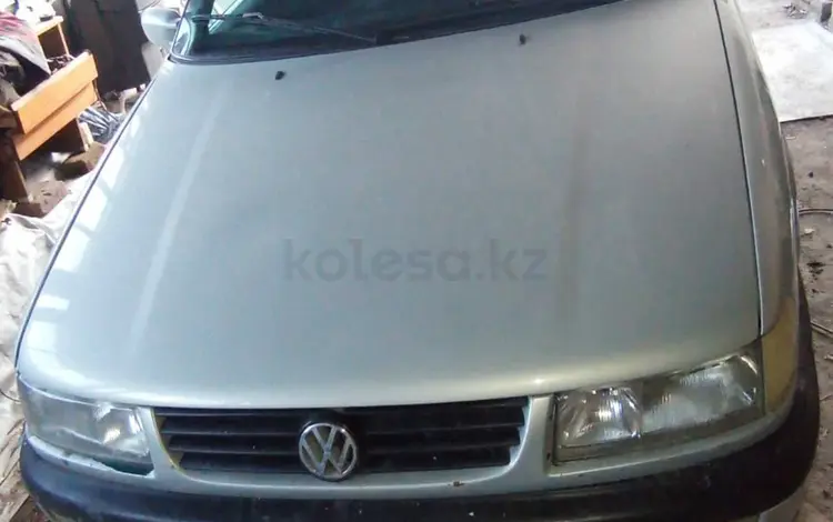 Volkswagen Passat 1994 годаүшін2 000 000 тг. в Караганда